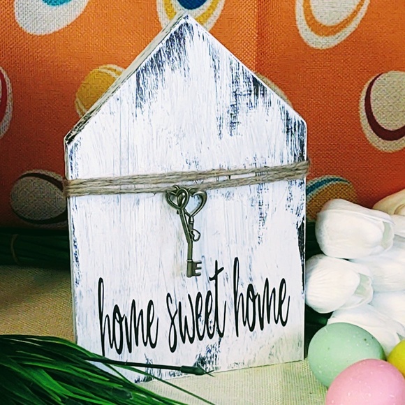 Wood Home Sweet Home House/Mini Wood Sign/Distressed Sign/Farmhouse Decor - Picture 1 of 7